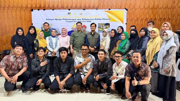 Penguatan Kompetensi Tenaga Konservator, Museum Sulawesi Tengah Gelar Kajian Konservasi